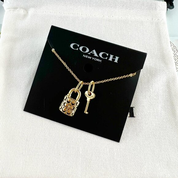 Coach signature Quilted Pedlock Key Mismatched Gold Plated Necklace - Picture 1 of 6